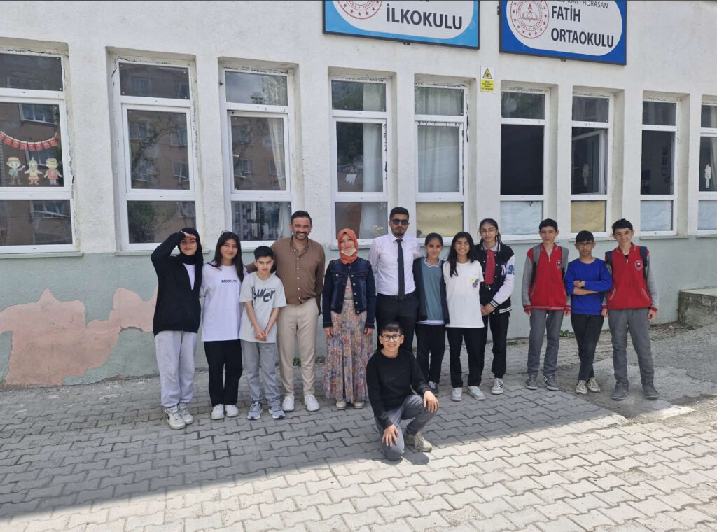 Horasan Yasta: Sadece Bir Öğretmen Değil, Bir Hayat Rehberi… Hatice Güney’i Kaybettik