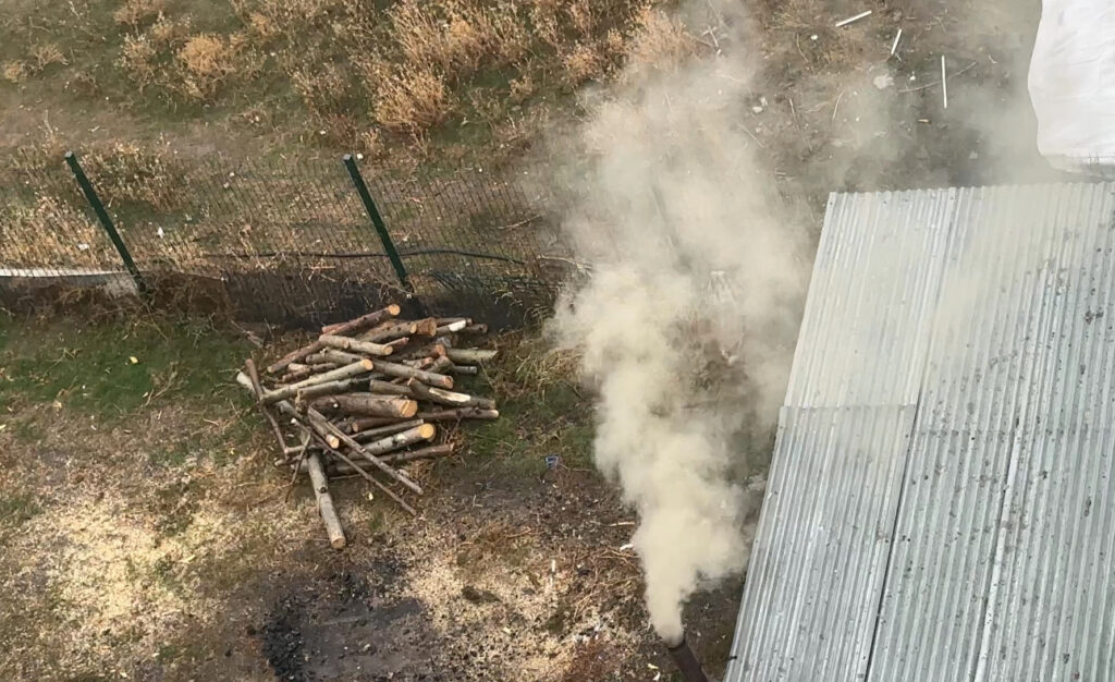 Ormanlar Oksijen Saçarken Horasan Orman İşletme Şefliği Çevreye Zehir Saçıyor